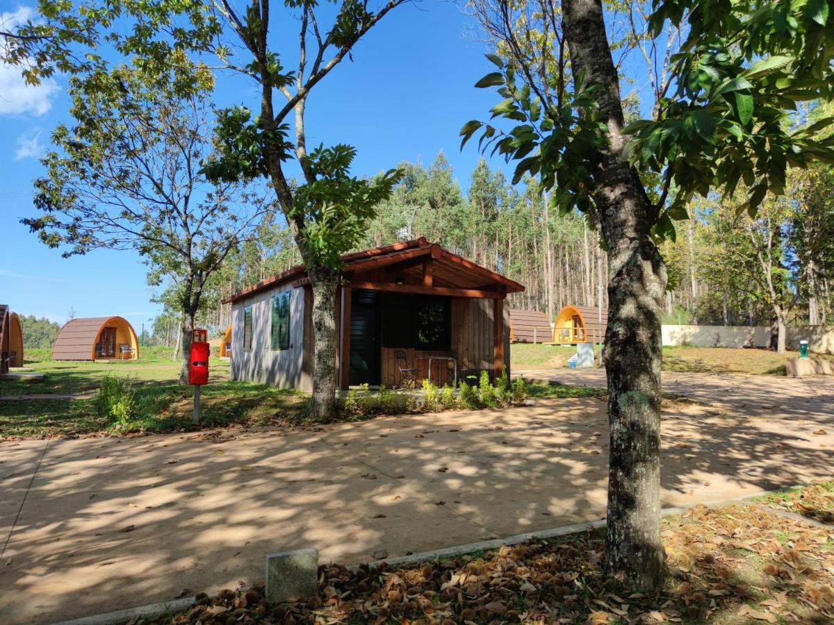 Hotel Teiraboa Base Camp Arzúa Exteriér fotografie